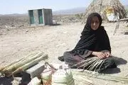 پیرترین زن فعال در صنایع دستی ایران بیش از ۱۰۰ سال سن دارد