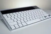عرضه دوصفحه کلید خورشیدی بی‌سیم