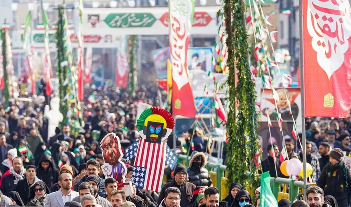 فیلم جنجال سازی محسن افشانی در راهپیمایی 22 بهمن 