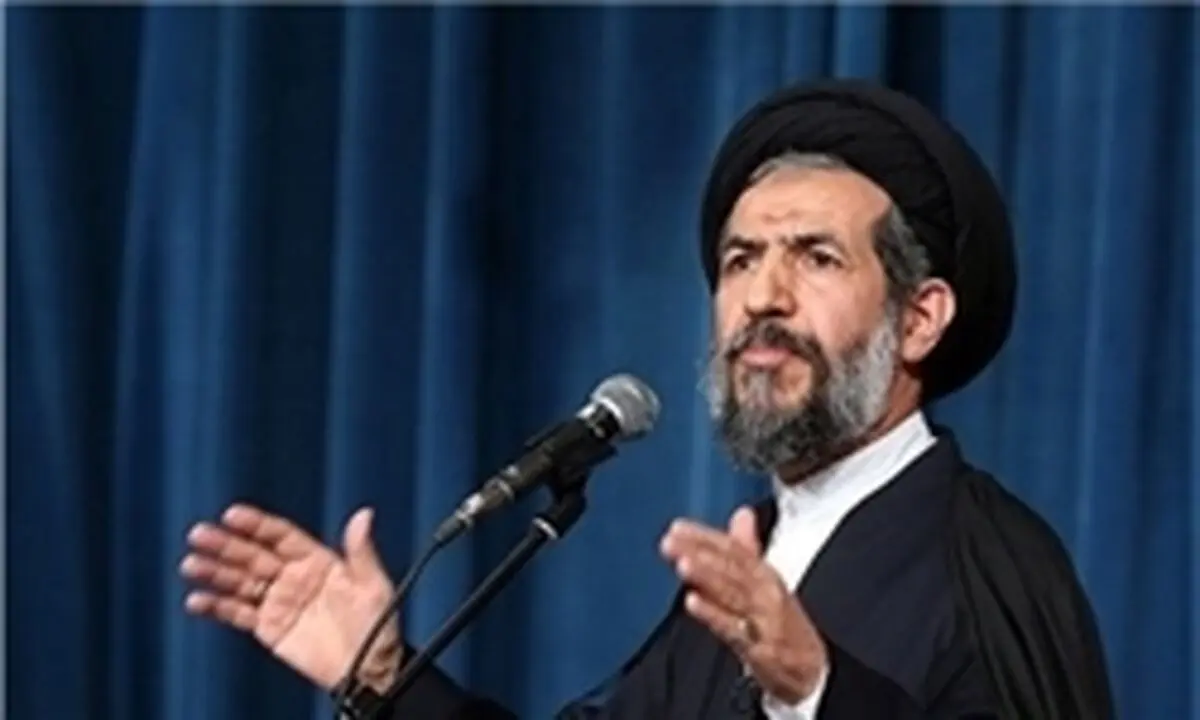 نیروی انتظامی باید نماد سلامت روح و جسم باشد