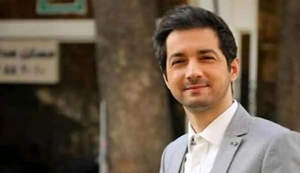زنی که به مجری سمت خدا علاقه دارد! +فیلم