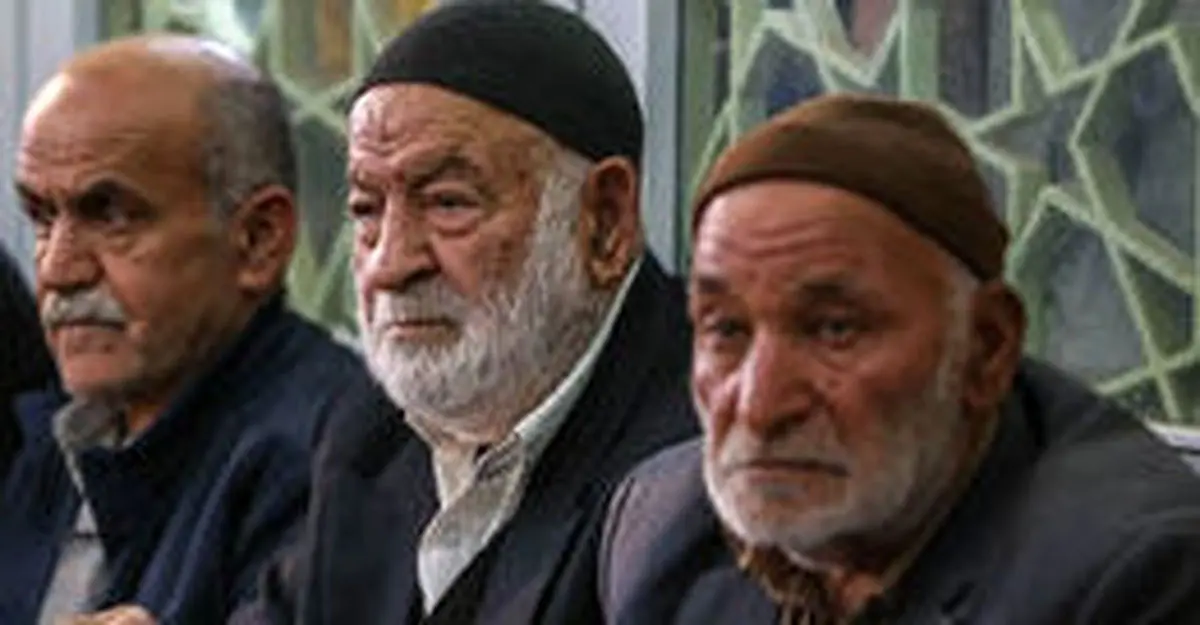چه کسانی با ۳۵سال کار بازنشسته میشوند؟
