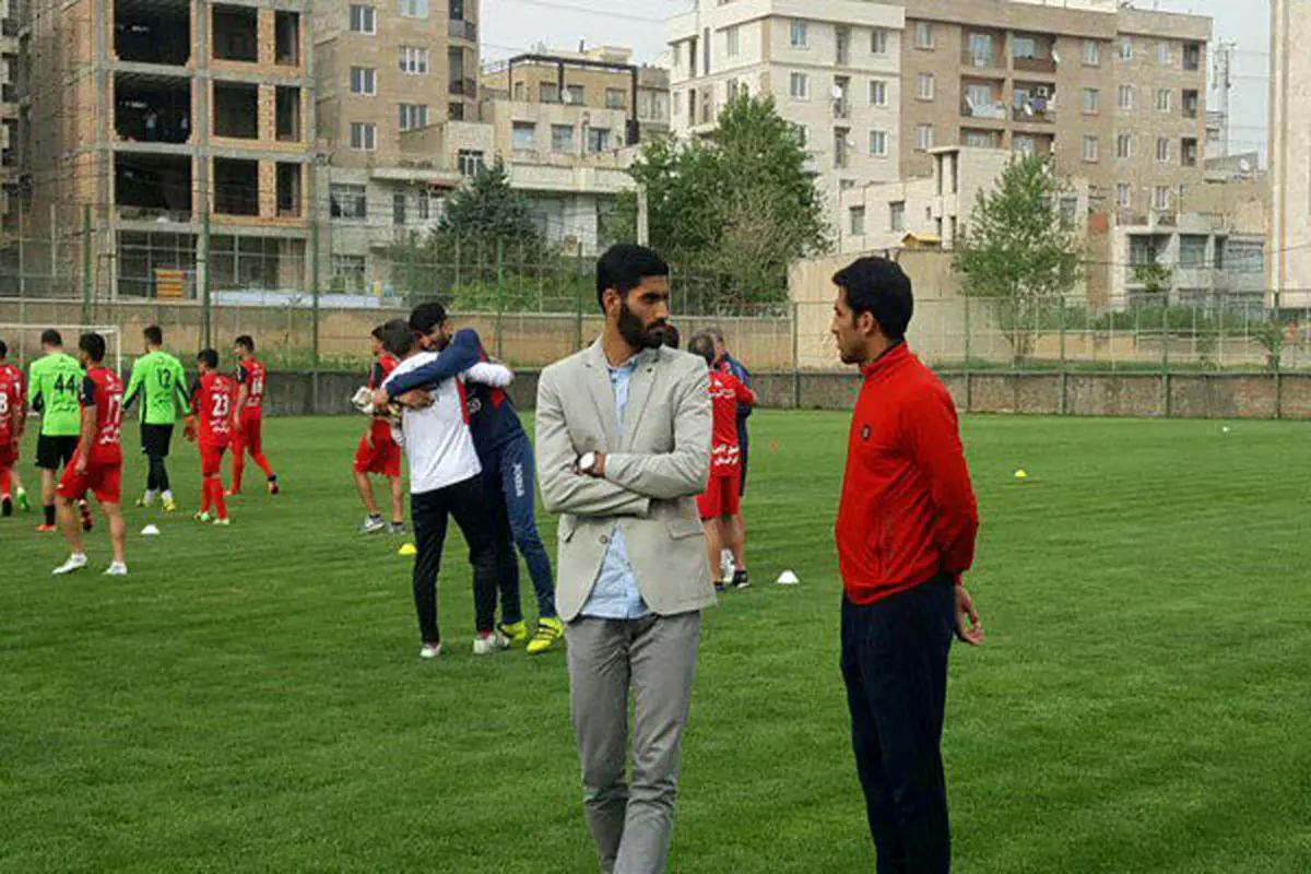 مدافع محبوب پرسپولیس زیر تیغ جراحی؟