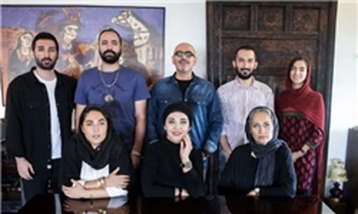 رویا نونهالی، «اسطوره میشوم»