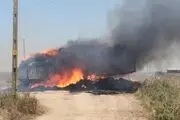 آتش‌سوزی کامیون حامل کاه در آق‌قلا + تصاویر