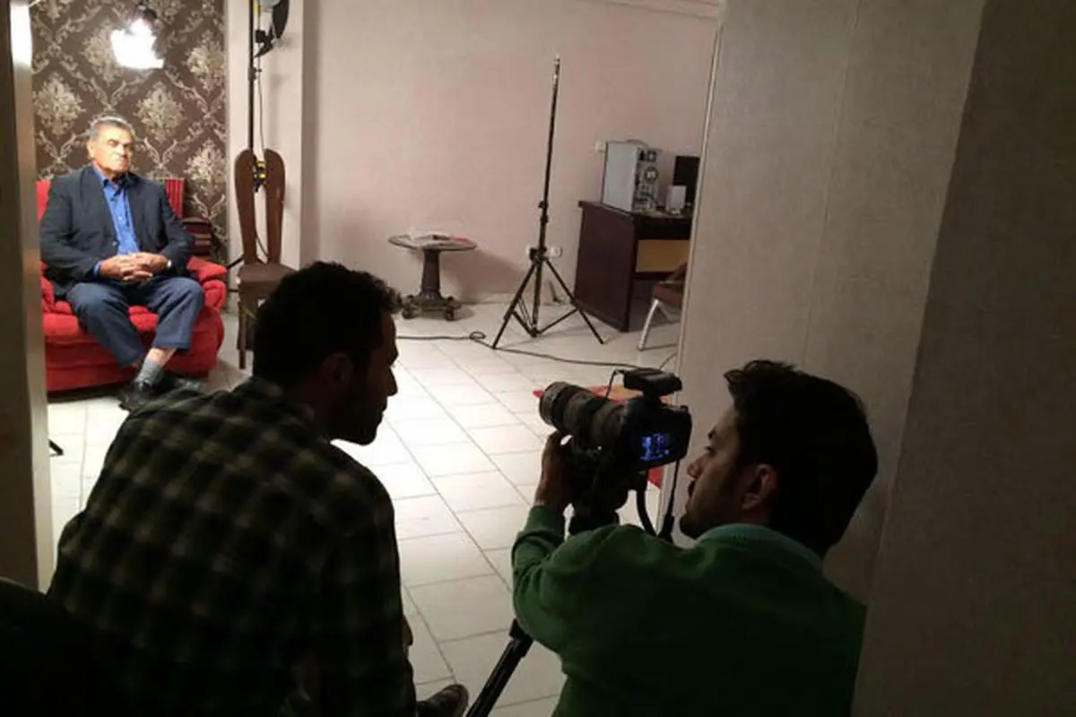 تداعی خاطره با آهنگ "آمریکا آمریکا ننگ به نیرنگ تو " به بهانه روز 13 آبان