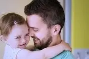 چرا پسران مادری و دختران پدری هستند؟