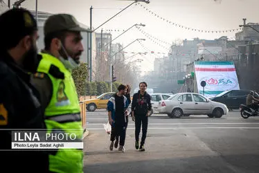 پویش پرچم افتخار در چهل و سومین سالگرد پیروزی انقلاب اسلامی/گزارش تصویری