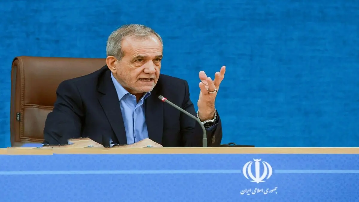مسعود پزشکیان:چند درصد از نخبه‌های ما در این مملکت می‌مانند؟ چرا نمی‌مانند؟ 
