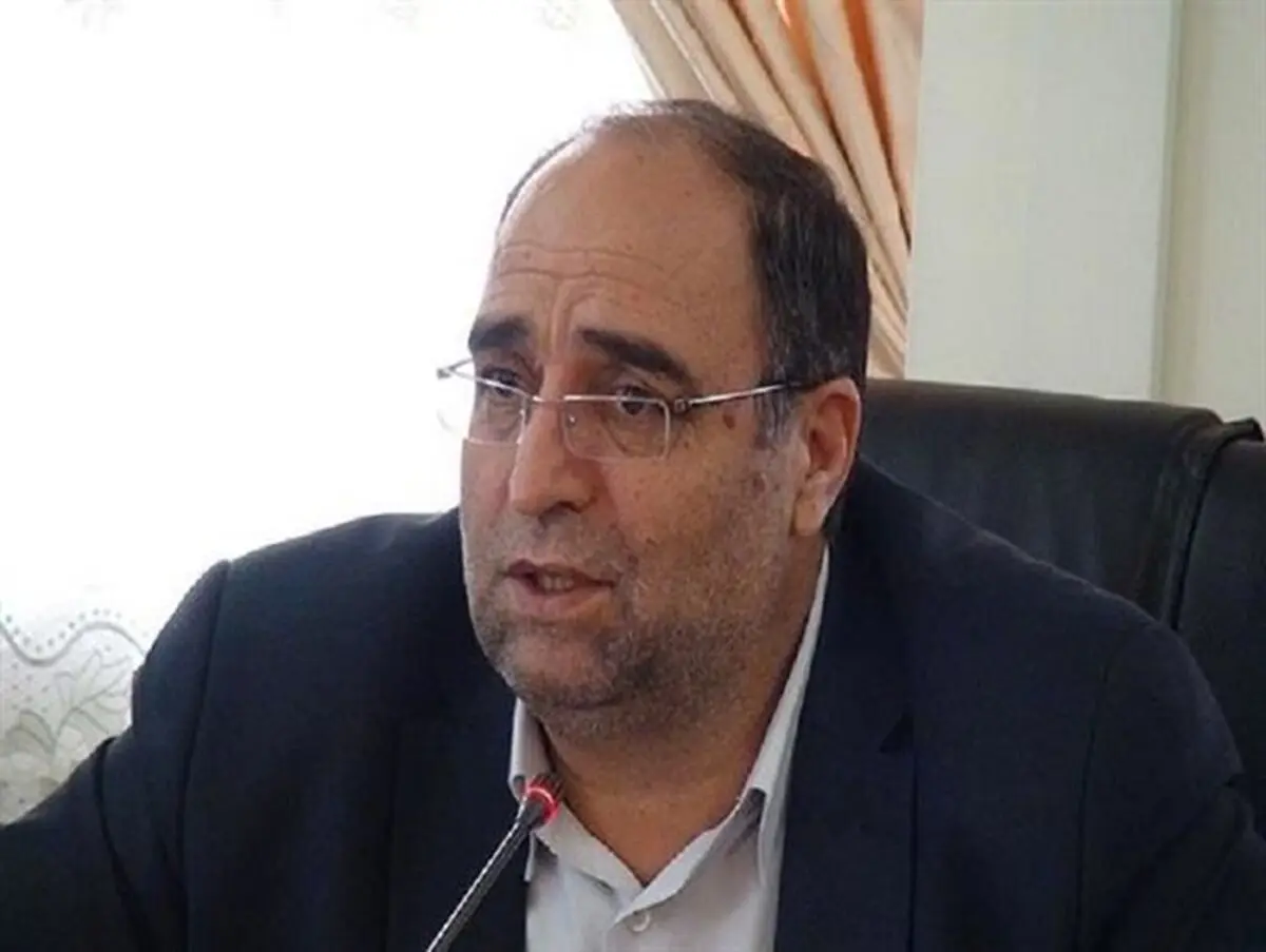حقوق کارگران تنها برای زندگی 10 روز کفاف می‌دهد