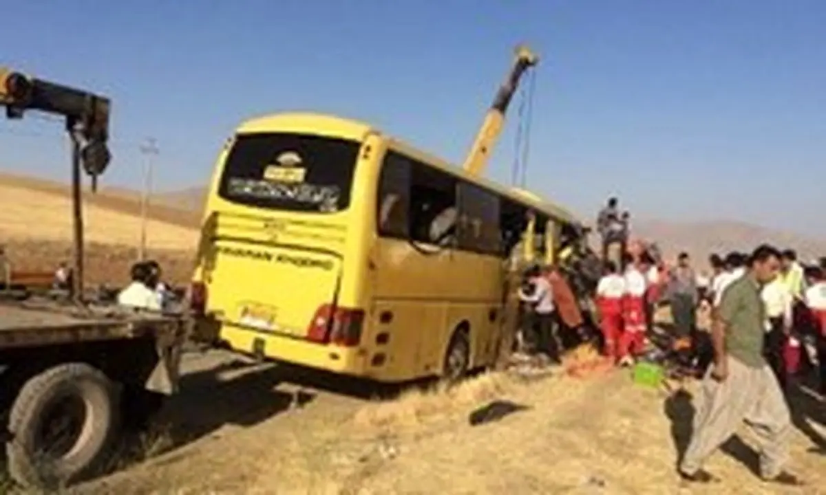 واژگونی اتوبوس اتباع پاکستانی در همدان