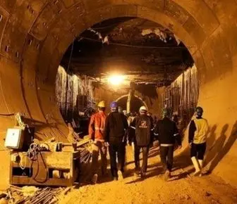 سفره خالی کارگران مترو در آستانه سال نو