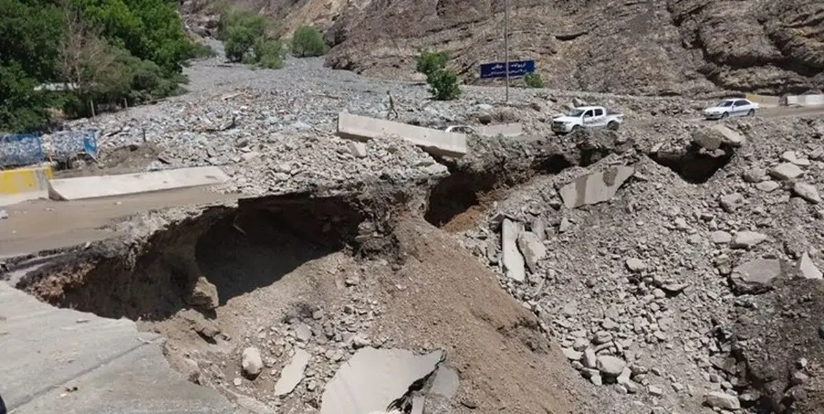  بخش‌هایی از جاده چالوس آسیب جدی دیده است 