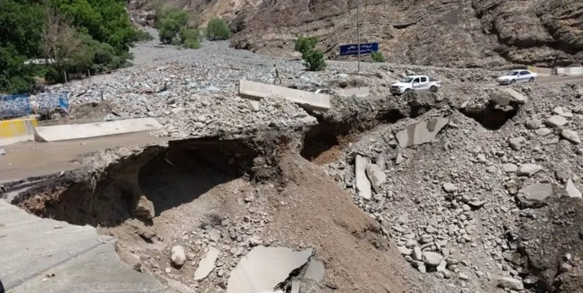 بخشهایی از جاده چالوس آسیب جدی دیده است