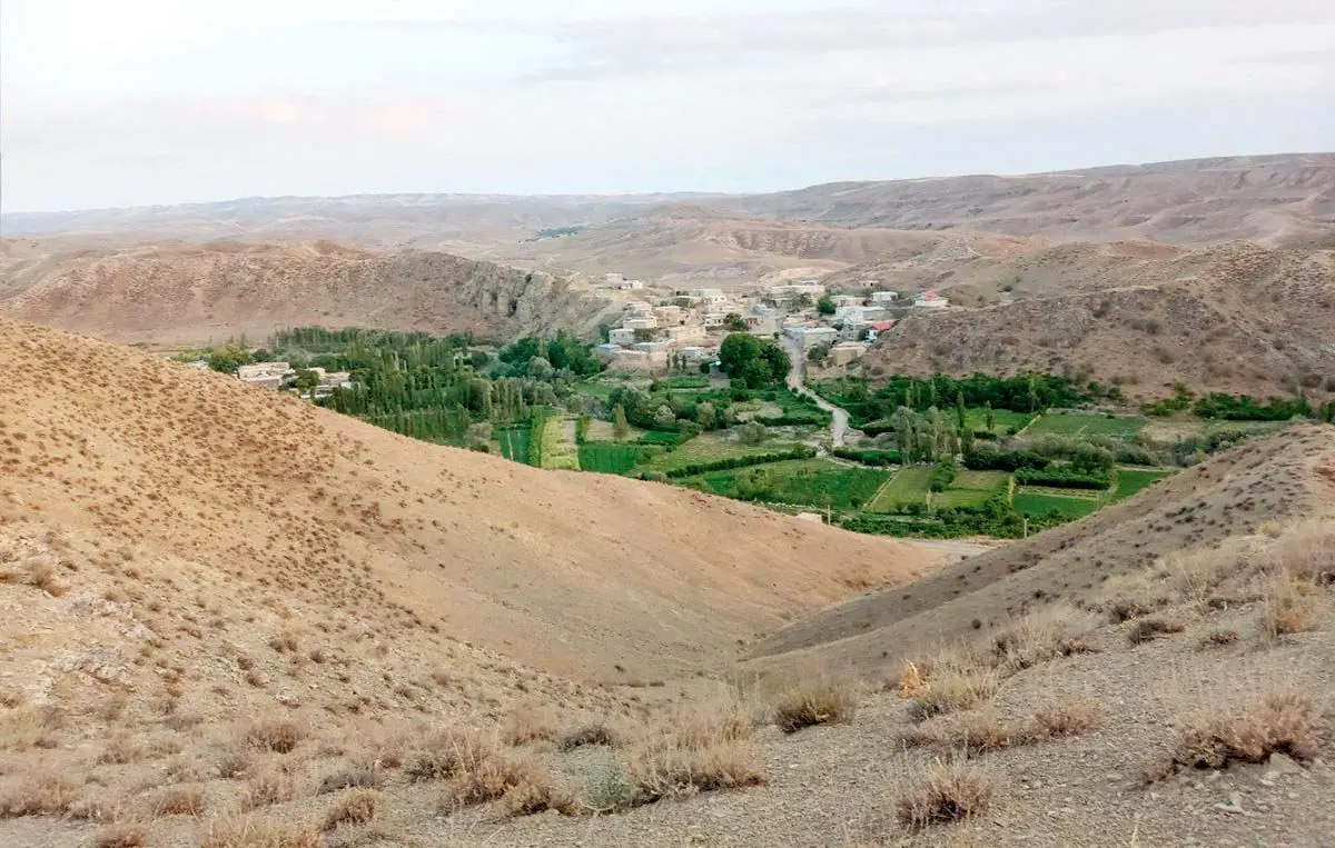 در این منطقه از کشور چاره ای جز خرید آب آشامیدنی نیست