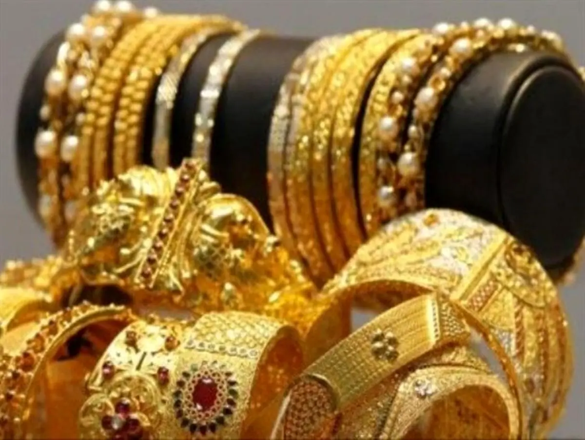 عرضه طلای تقلبی در طلافروشی