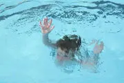 مرگ شناگر حرفه‌ای در استخر