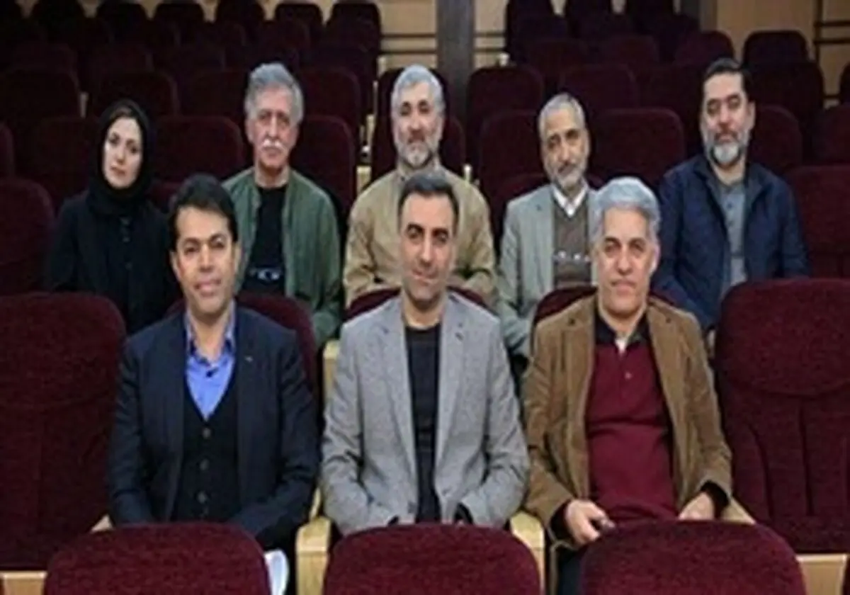 
هیأت انتخاب سی و هشتمین جشنواره فیلم فجر آغاز به کار کرد
