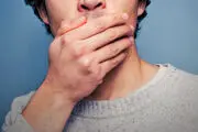 بوی بد دهان چه خطراتی دارد؟
