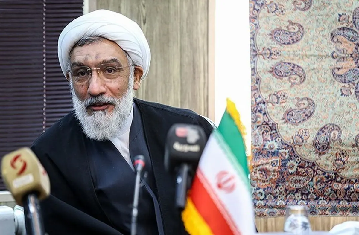 انتقاد شدید رقیب پزشکیان از مدعیان تحمیلی بودن مذاکره با آمریکا