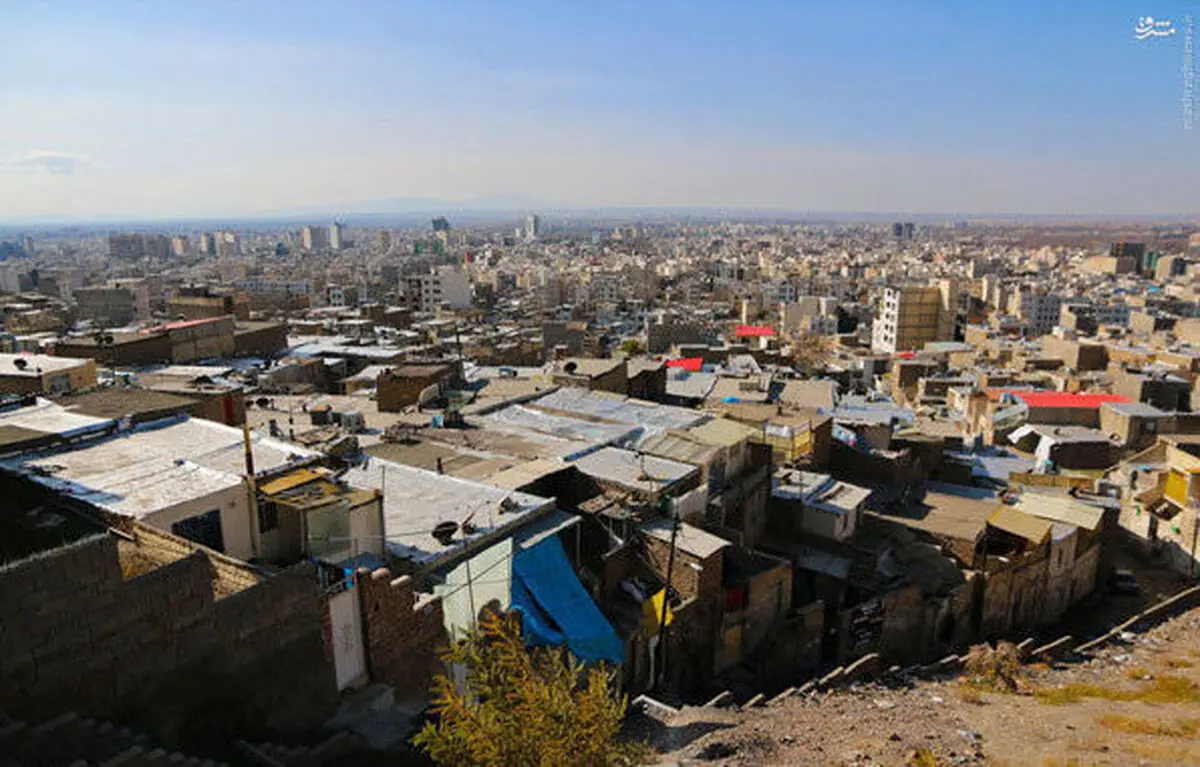  خرید و فروش مواد مخدر و اسلحه در مناطق حاشیه نشین شیراز 