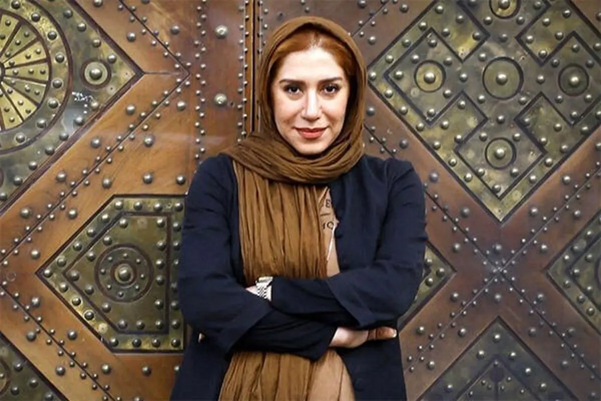 سلفی آینه ای نسیم ادبی /عکس
