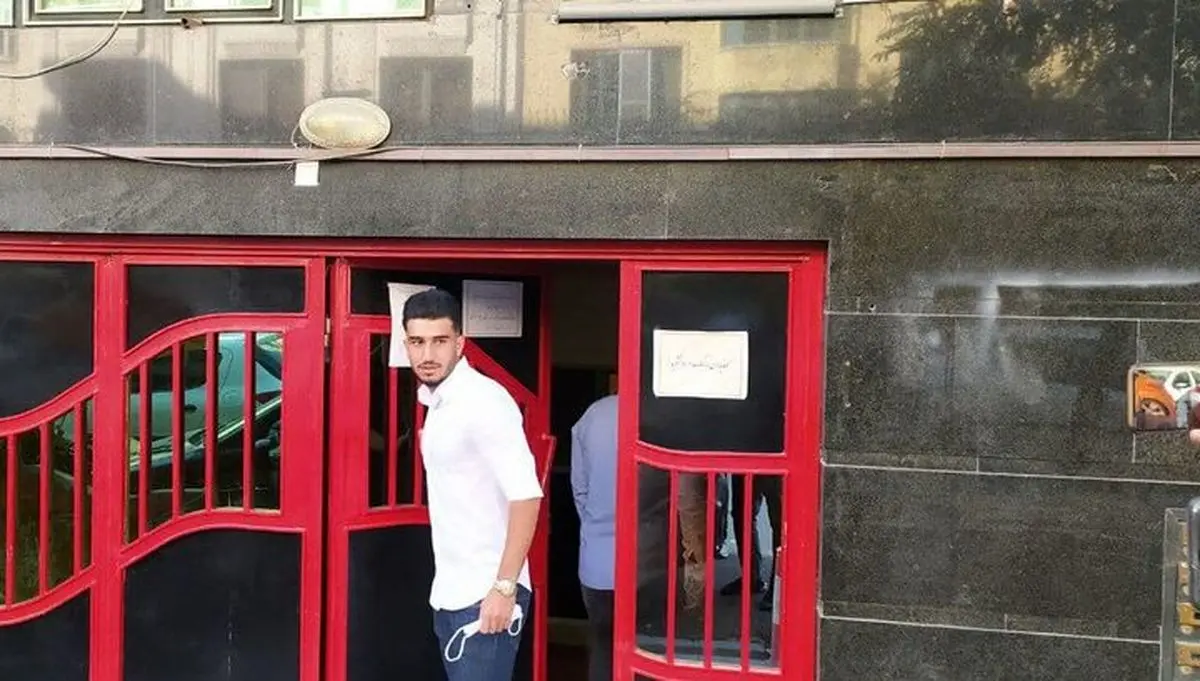 خرید جدید پرسپولیس برای عقد قرارداد به محل باشگاه رفت