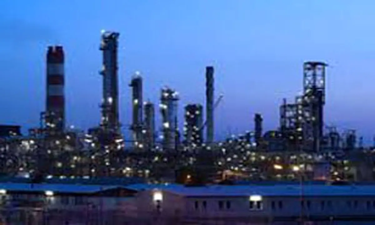 خودکفایی بنزین ایران چشمانتظار ستاره خلیجفارس