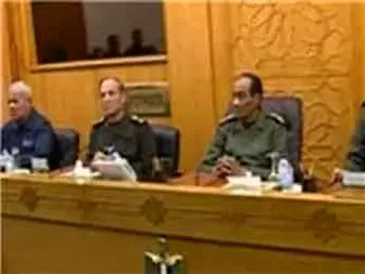 شورای نظامی مصر تسلیم خواست مردم شد / قدرت را واگذار می‌کنیم