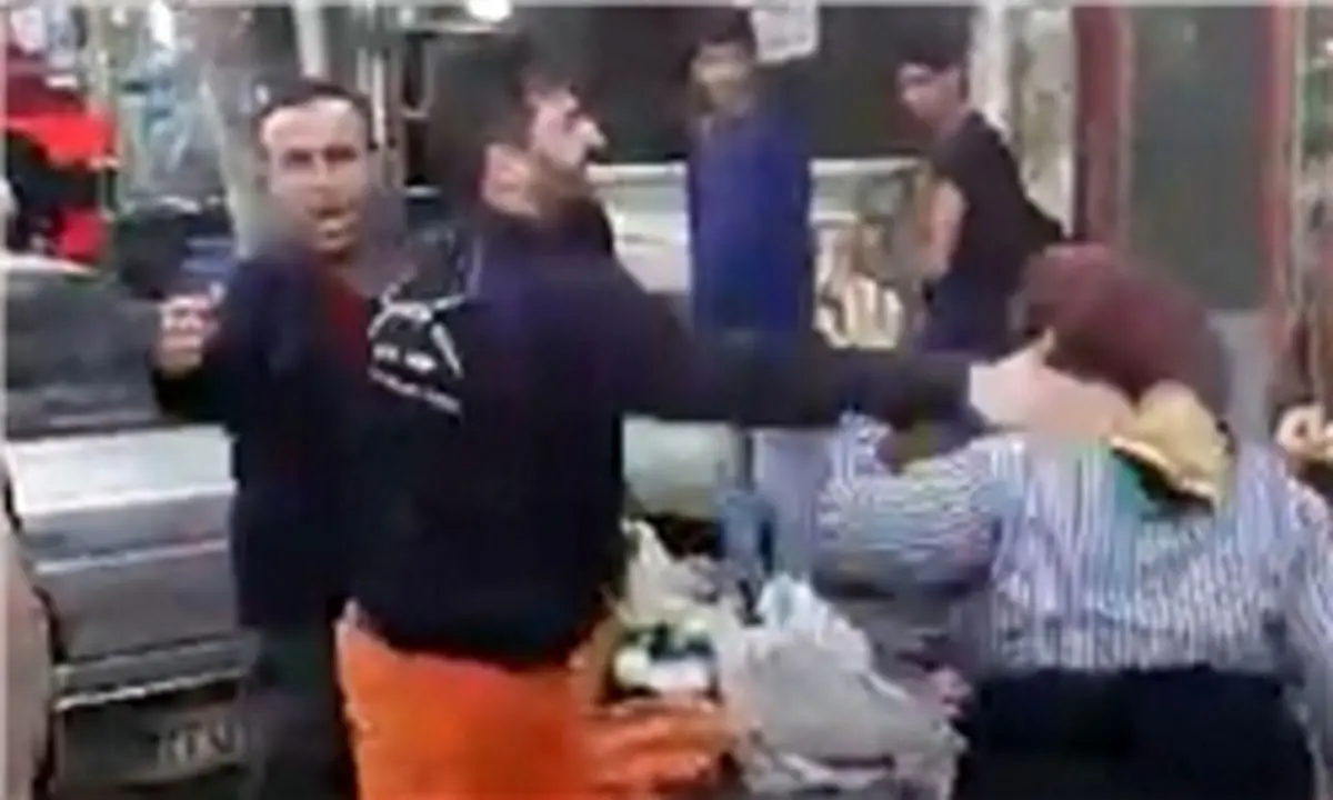 مامور مهاجم به زن دستفروش در فومن تعلیق خدمت شد