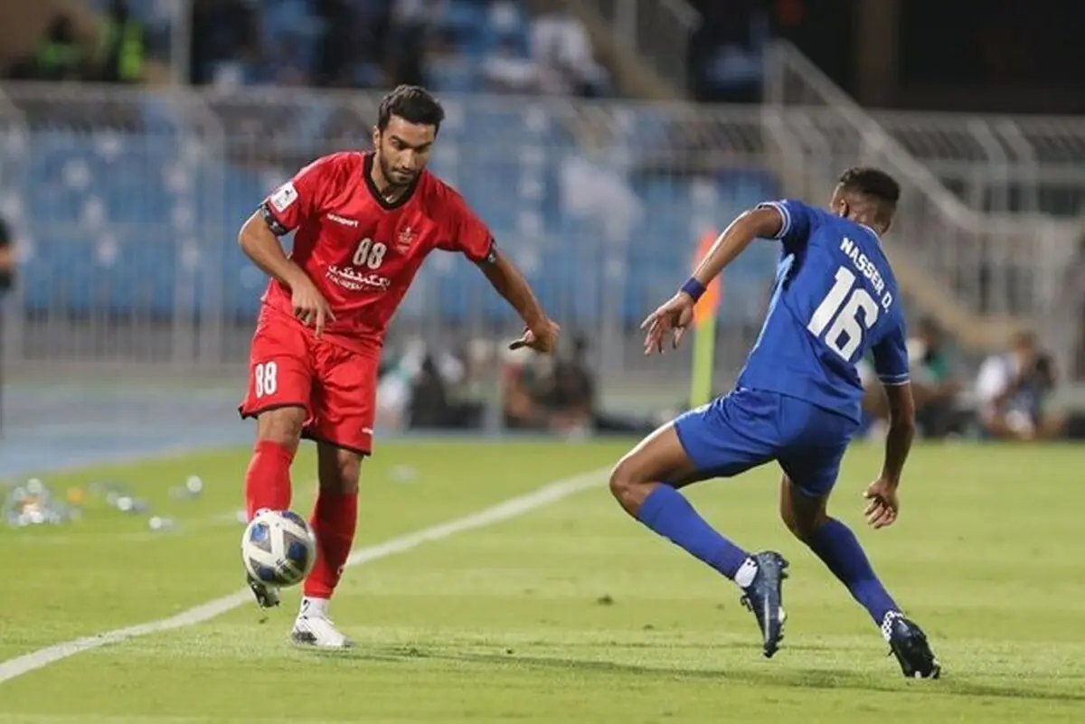 جایگاه این پرسپولیسی در خطر نیست/ او نیمکت نشین نمی شود