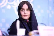  الناز شاکردوست روی کالسکه سیندرلا