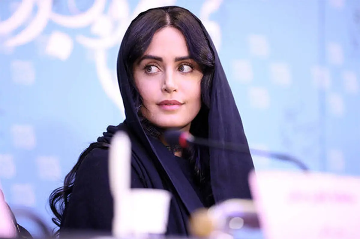  الناز شاکردوست روی کالسکه سیندرلا