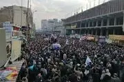پیکر سردار دلها روی دوش مردم عراق