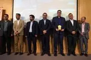 کسب لوح زرین نوآوری برتر توسط گوشتیران
