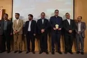 کسب لوح زرین نوآوری برتر توسط گوشتیران
