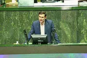 هیچ امری مهم‌تر از تقویت وحدت ملی نیست