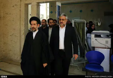 آیت الله واعظ طبسی
