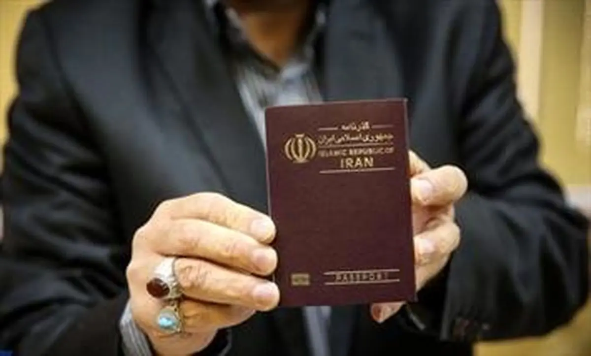 «عزت به تاراج رفته» از پاسپورت ایرانی و «دیپلماتهای خوشحال»