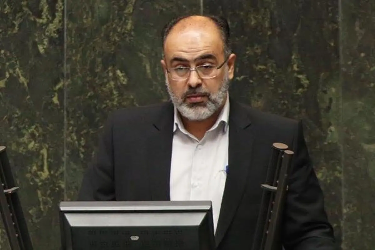 واکسیناسیون دانش‌آموزان؛  شرط حداقلی بازگشایی مدارس