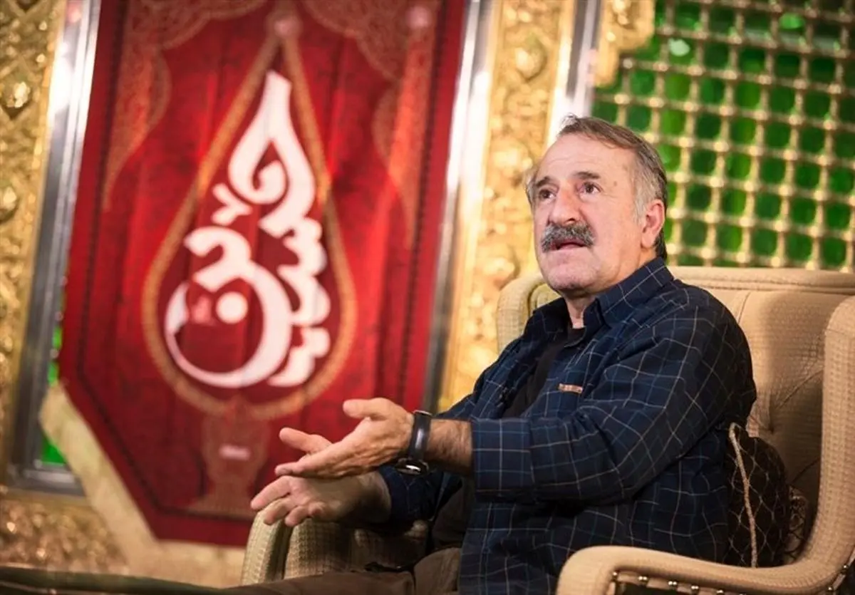 شعرخوانی «مهران رجبی» برای حضرت علی اصغر (ع) در برنامه زنده