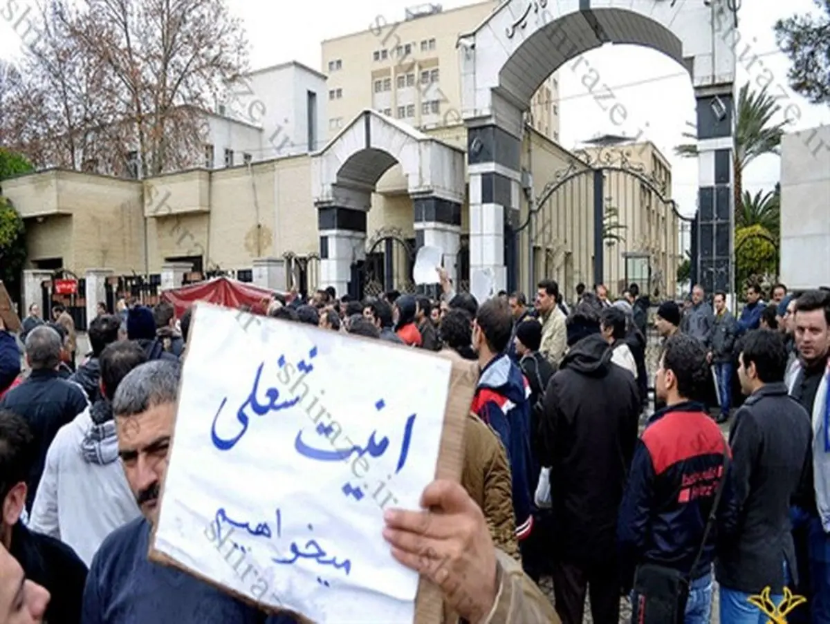 چرا با سهامدارانی که زندگی چند صد نفر را به باد دادهاند برخوردی نمیشود؟