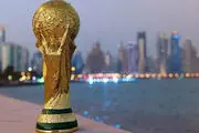 حواشی جام جهانی 2022| بوسه اشرف حکیمی بر پیشانی مادر+عکس