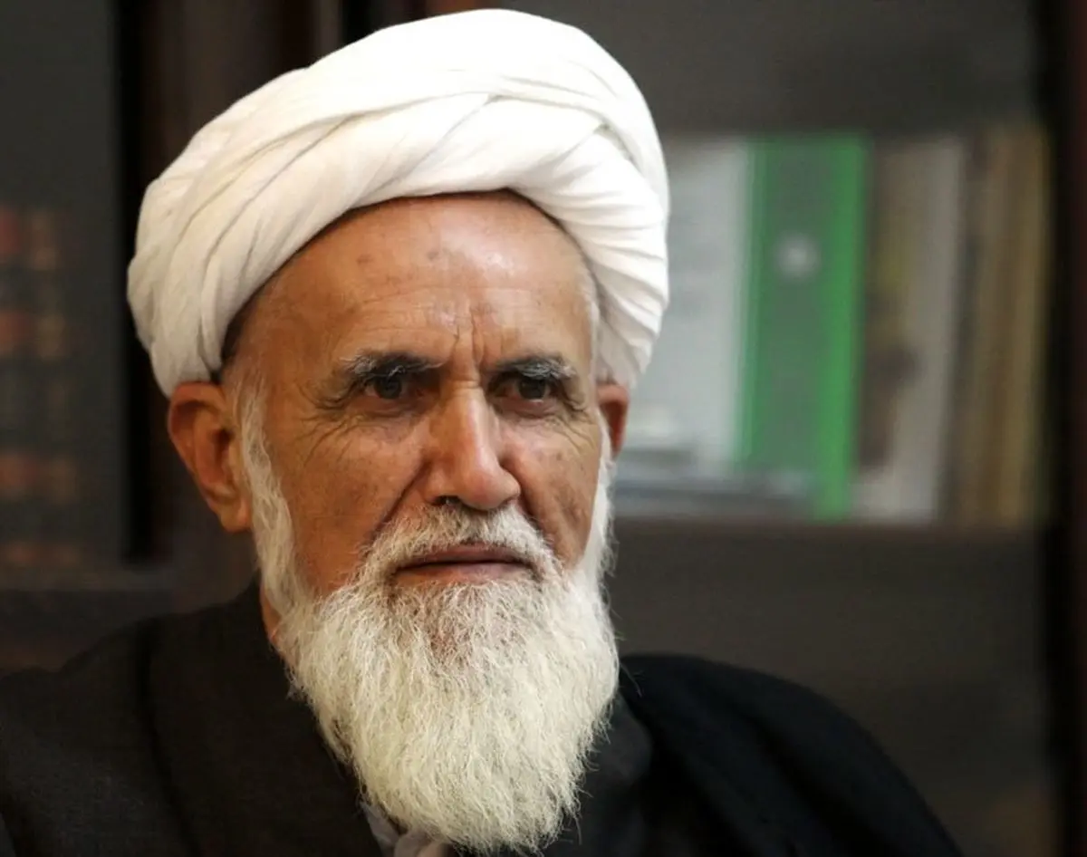 آیتالله حائری شیرازی؛ از حماسه "شمشیرگرها" تا ضدیت با فتنهگران ۸۸