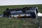 ۲۴ کشته و زخمی بر اثر واژگونی مینی‌بوس در انگلیس