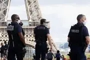 استقرار پلیس برای اجرای محدودیت‌های کرونایی در فرانسه