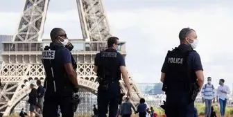 استقرار پلیس برای اجرای محدودیت‌های کرونایی در فرانسه