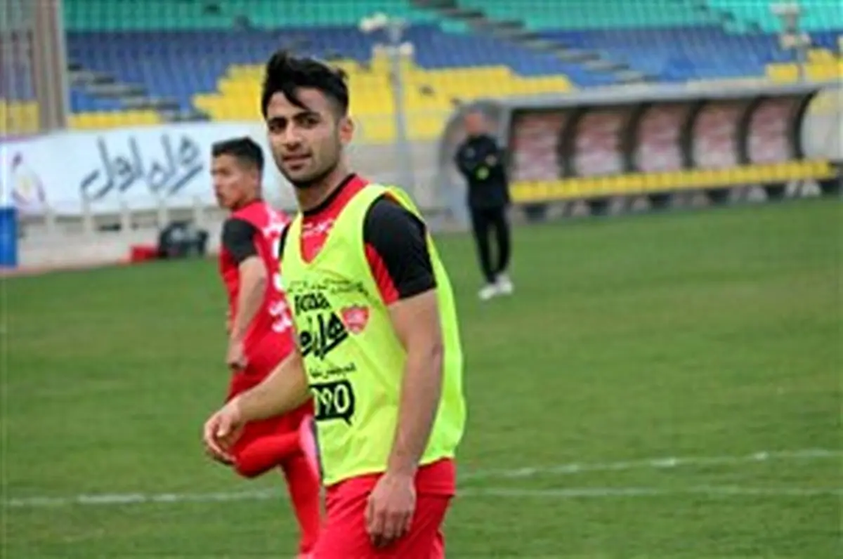 احتمال خداحافظی مدافع پرسپولیس در دیدار با الجزیره