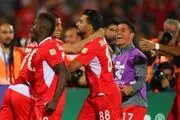 بازیکنان قطر از حضور 100 هزار تماشاگر کپ کردند!