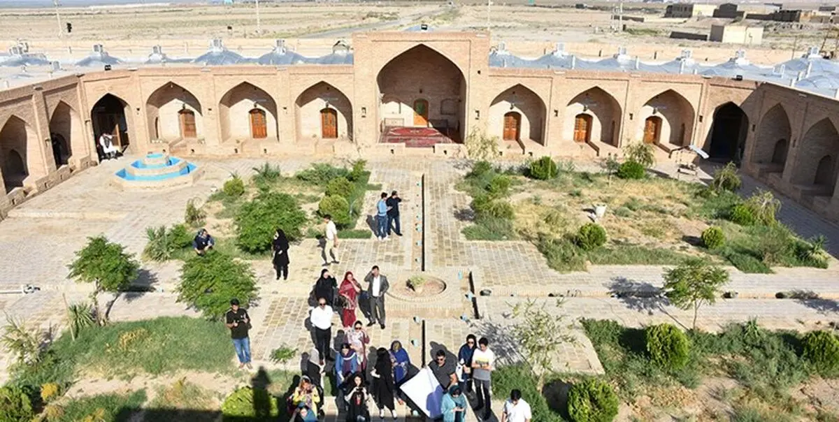 تلاش برای بازگشایی مرزها جهت ورود گردشگران خارجی از هفته آینده

